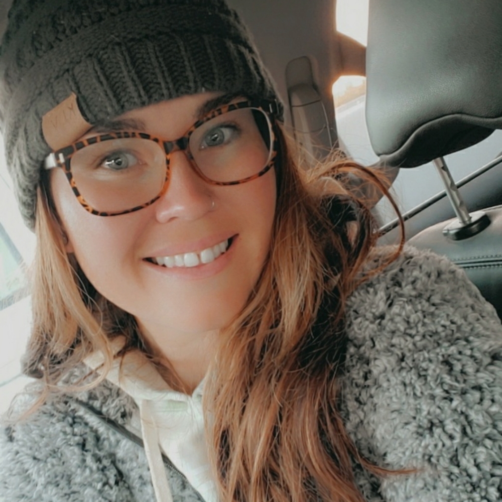 Meet your Posher, Brooke